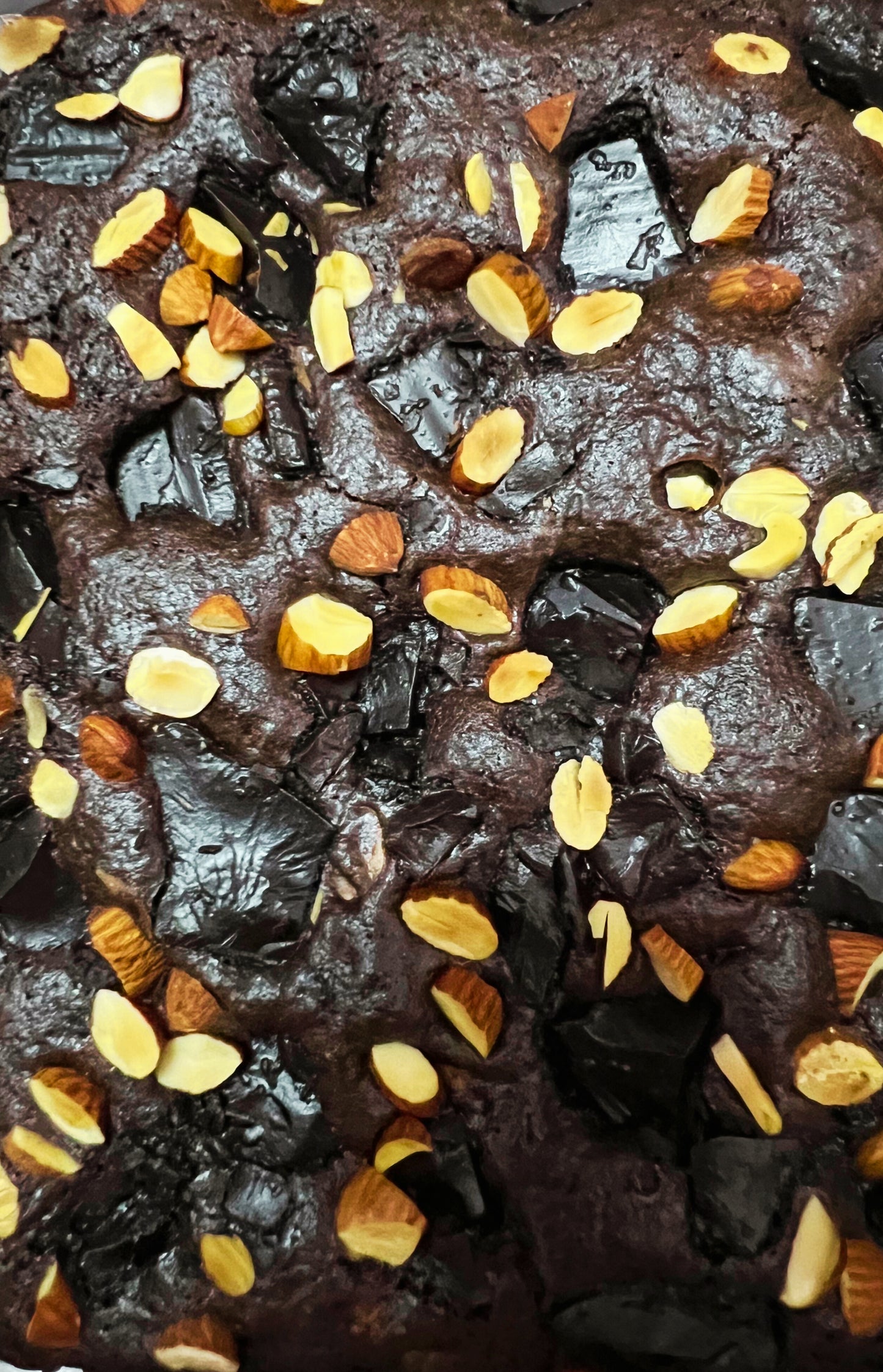 Cashew fudge brownies